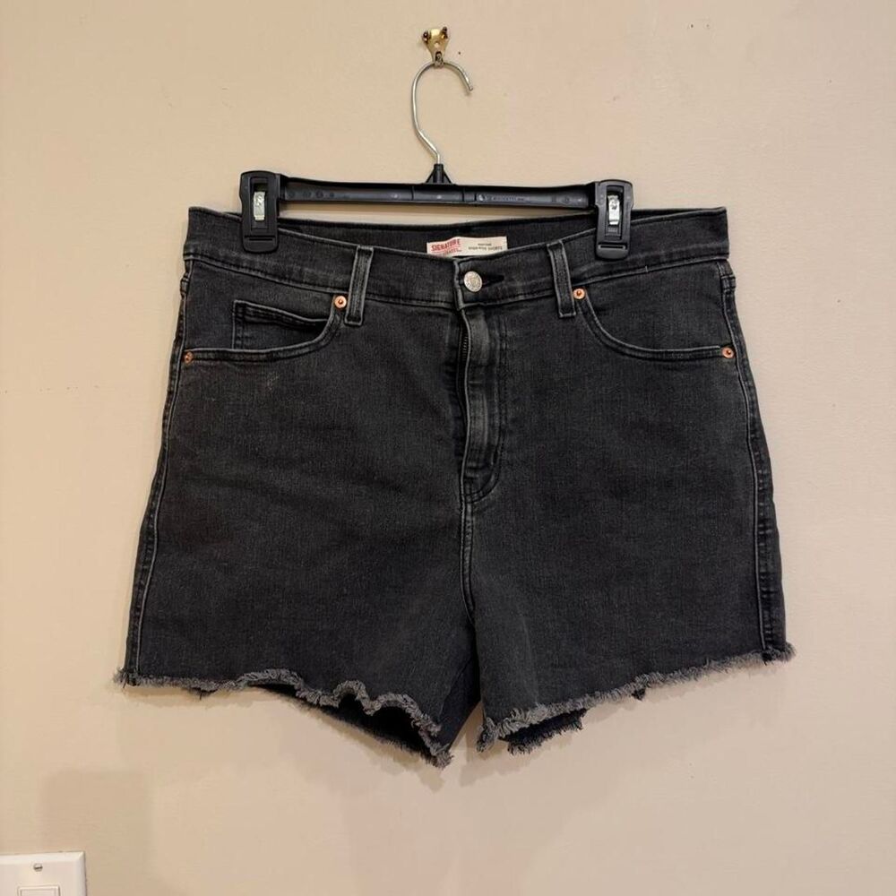 Levi-s Women's Black Shorts